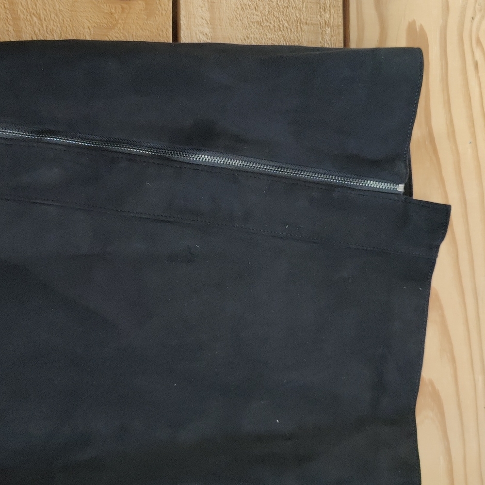 White House Black market skirt - Picture 3 of 7